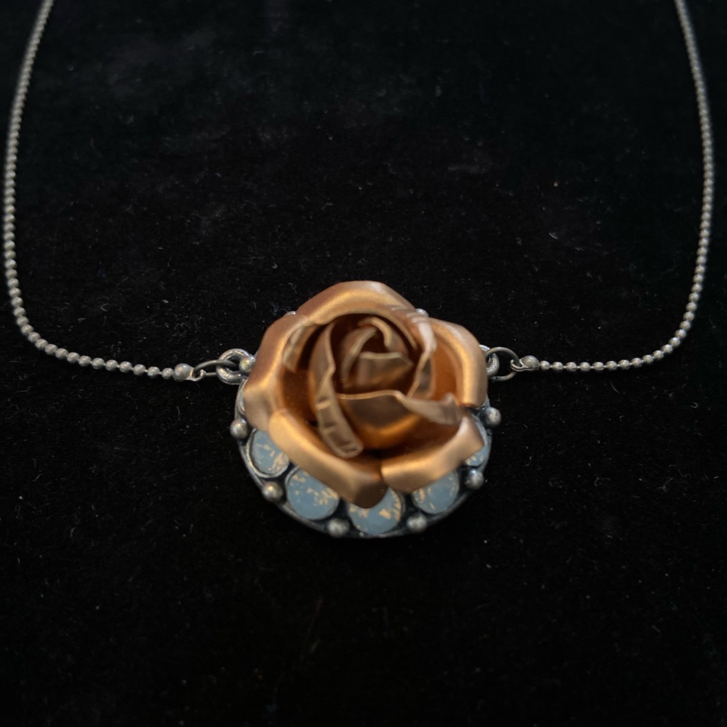 Sabika Classics Devoted Rose Necklace 50$